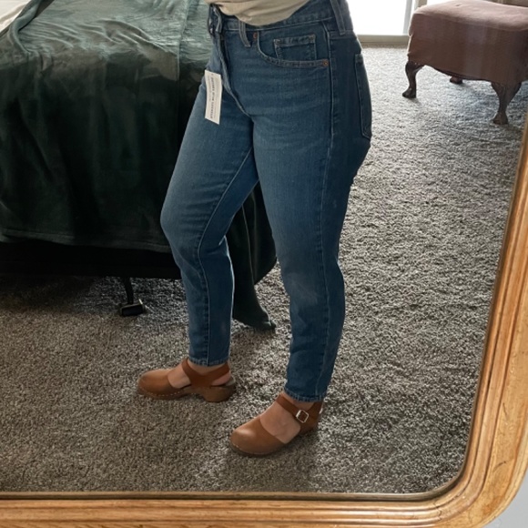 Old Navy women’s high rise O.G. Straight Jean - Picture 5 of 5